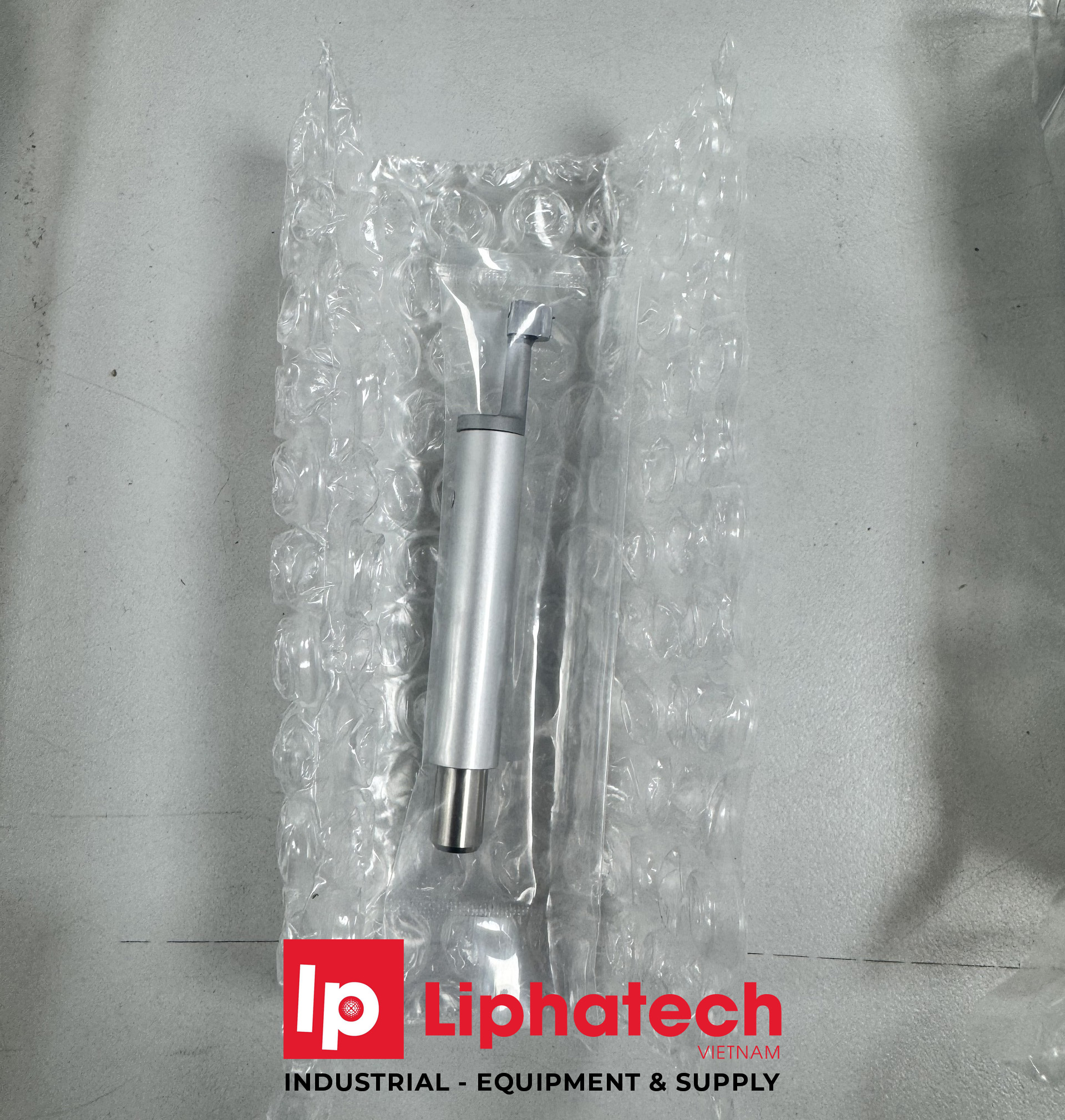 Hình ảnh thực tế Máy SJ-220 được Lipha Tech bàn giao đầy đủ máy và phụ kiện cho khách hàng